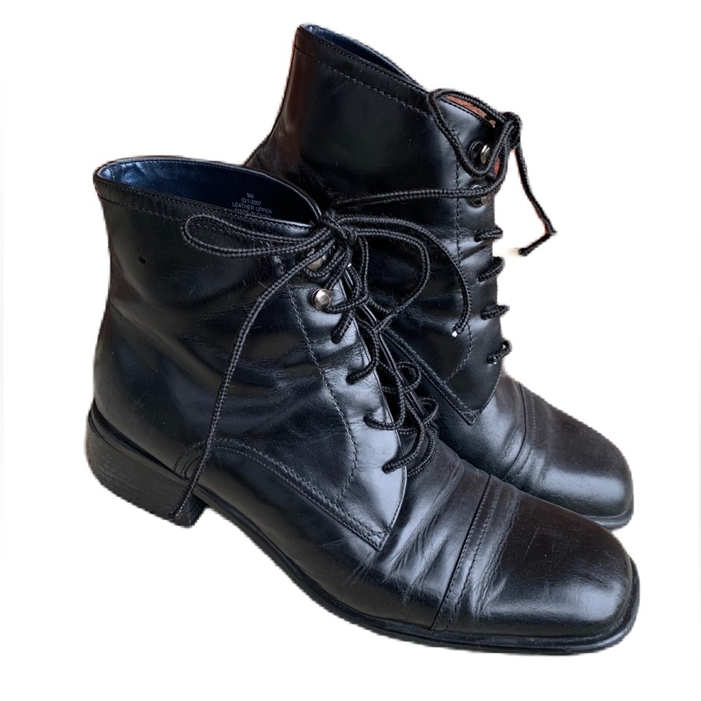 Vintage 1990’s Crazy Horse Granny Boots 9